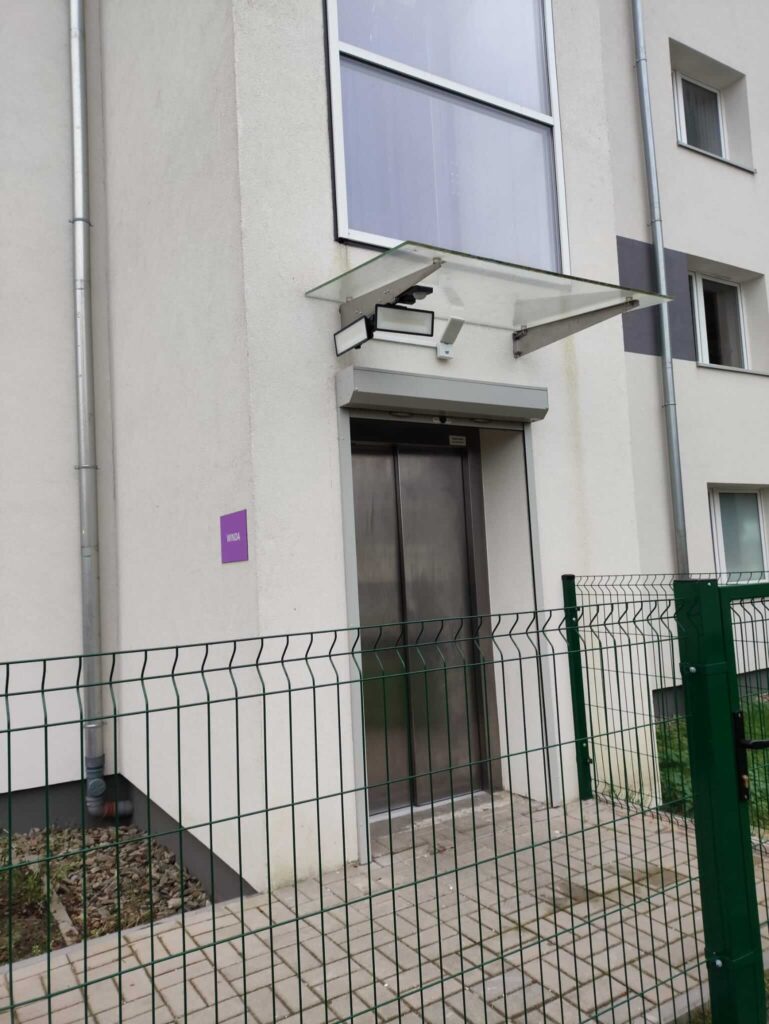 Światła na czujnik ruchu (2)